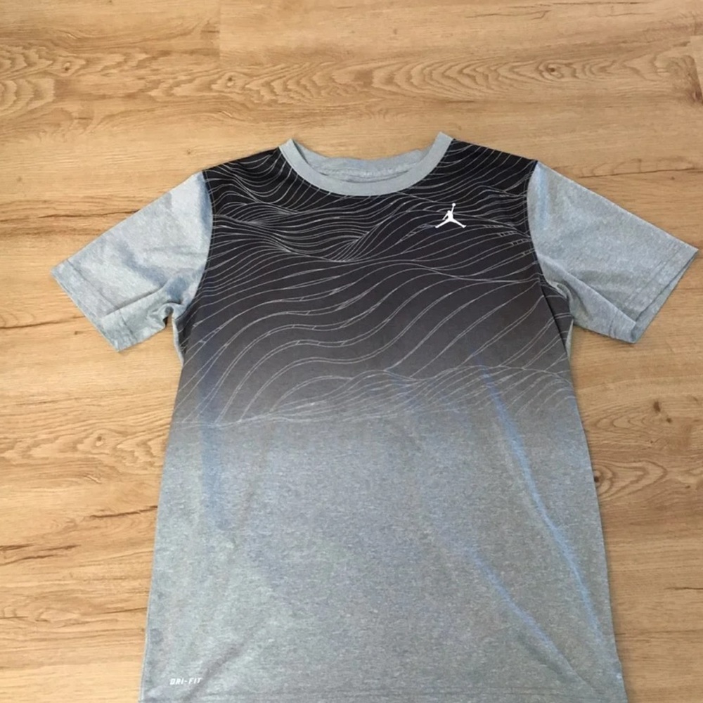 Jordan shirt